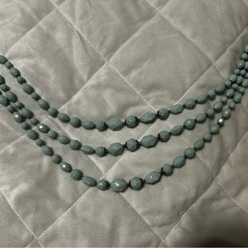 Three Layer Mint Color Necklace